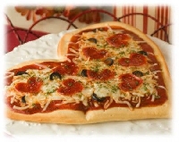 Ricetta Pizza di San Valentino a forma di cuore Foto