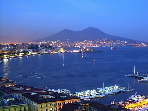 Le 10 migliori pizzerie dei quartieri di Napoli selezionate da Menupizza Foto