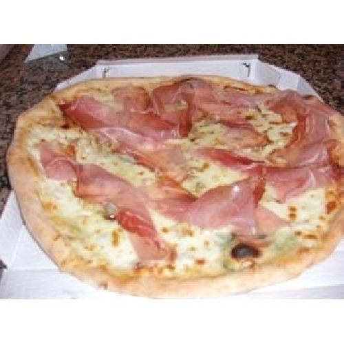 Ricetta pizza Panna e Speck Foto
